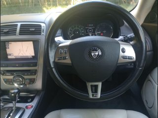/photos/11724/7c05a7d8-b4b9-4177-aaf7-f50afcd4c513_i320x240.jpg